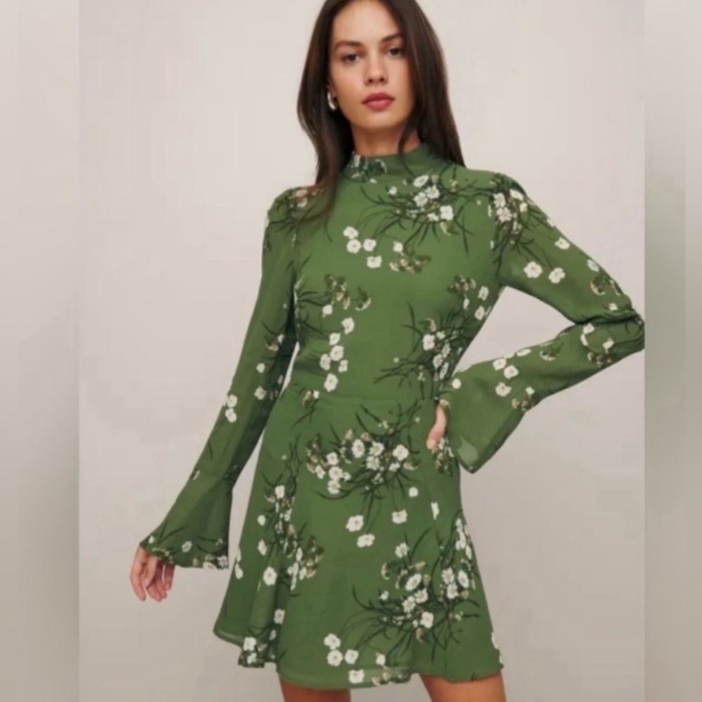 Reformation  Persis Dress in lomita green floral mockneck long sleeve